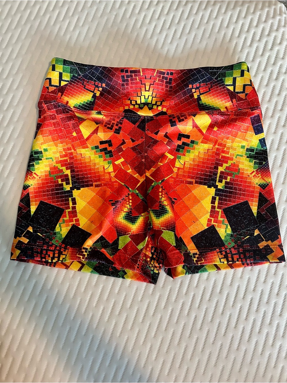 Vibrant Women's Active Shorts - Limited Edition ALLYSON GREY - New Chaos